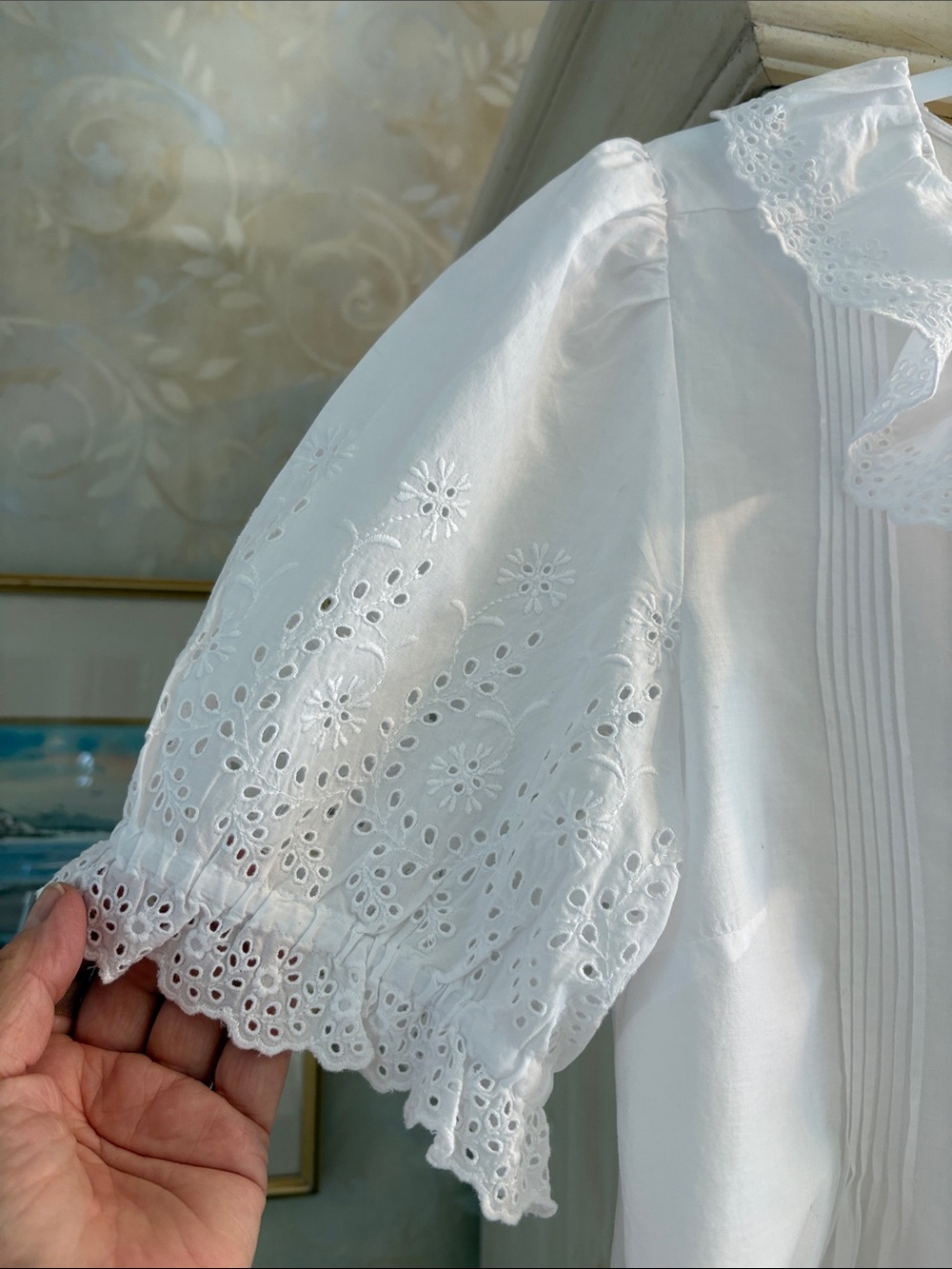 Ann Taylor Weekend 100% Cotton White Eyelet Ruffle Front Blouse - Picture 4 of 11